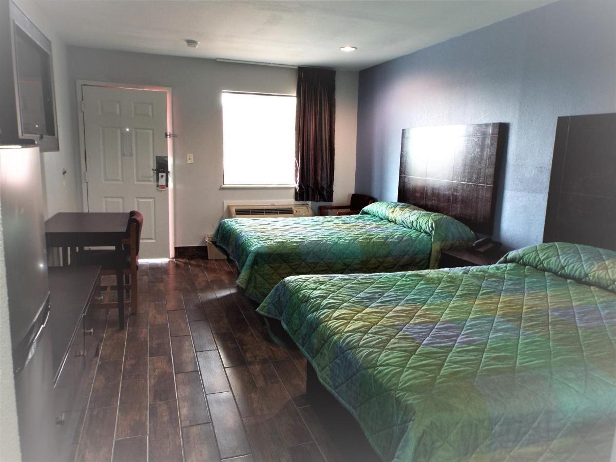 Luxury Inn Channelview Bagian luar foto
