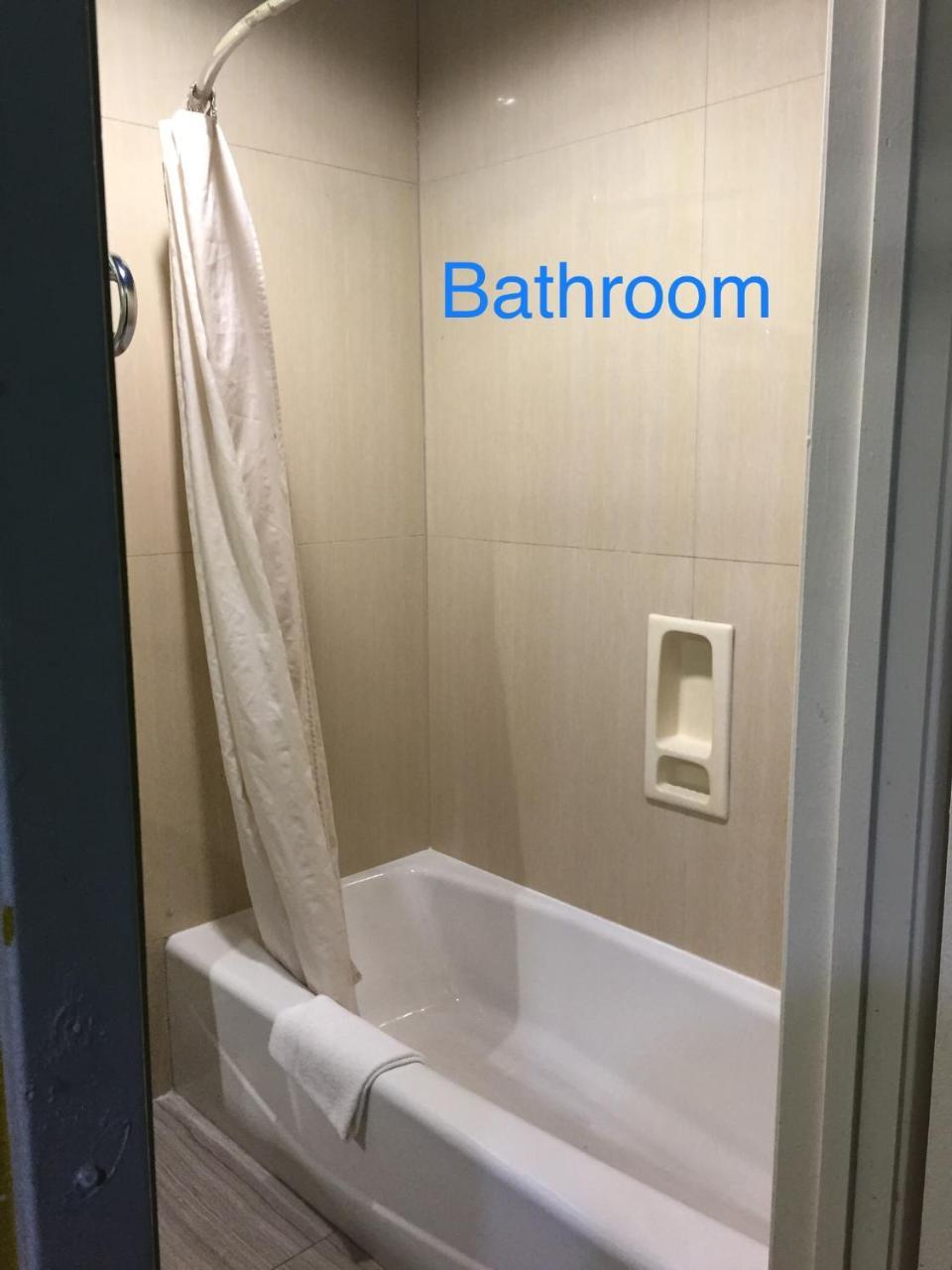Luxury Inn Channelview Bagian luar foto