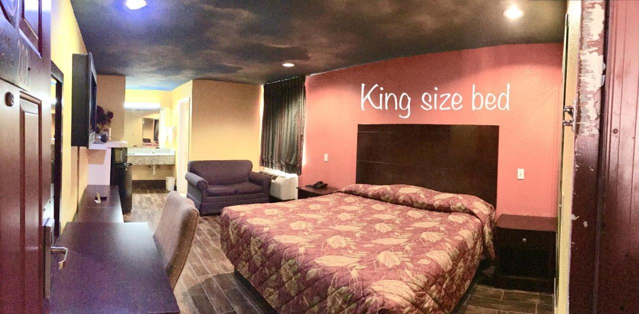 Luxury Inn Channelview Bagian luar foto