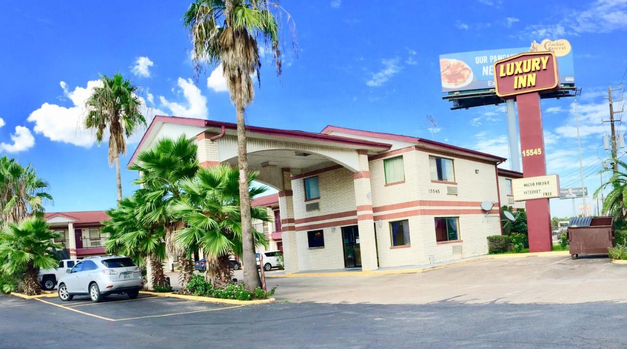Luxury Inn Channelview Bagian luar foto